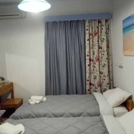 Panos Studios Poros Town Bagian luar foto