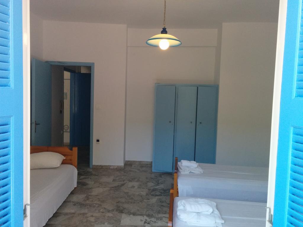Panos Studios Poros Town Bagian luar foto