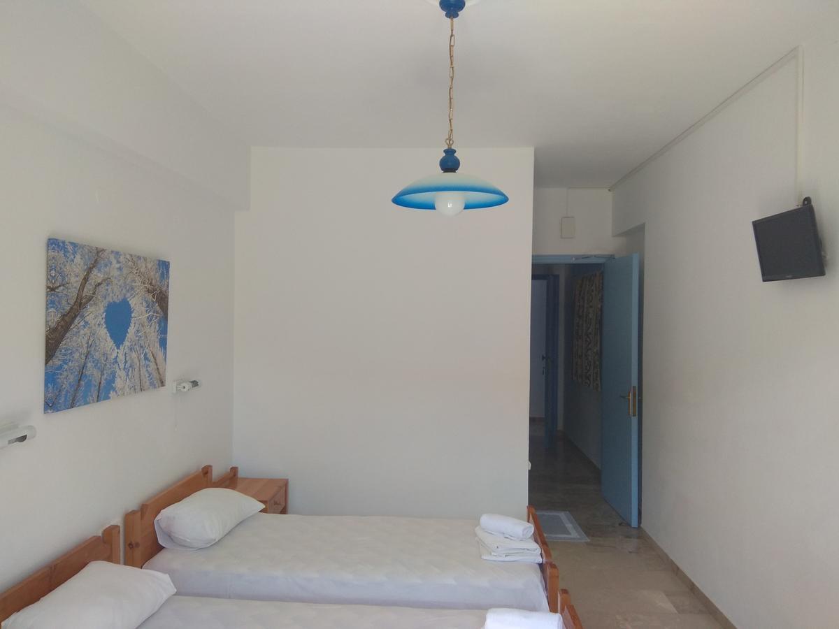 Panos Studios Poros Town Bagian luar foto